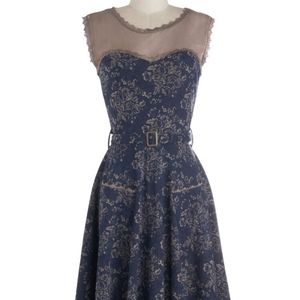 Blogging Molly Dress in Navy Floral